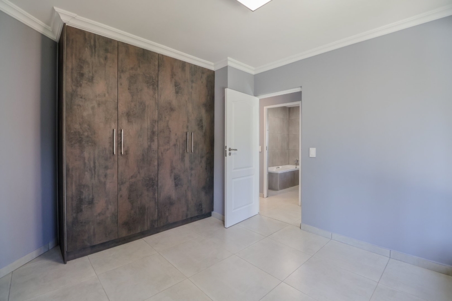 3 Bedroom Property for Sale in Groenvallei Western Cape